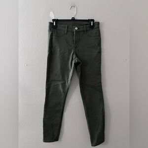 NEVER WORN Army Green Size 28 Skinny Ankle Denim